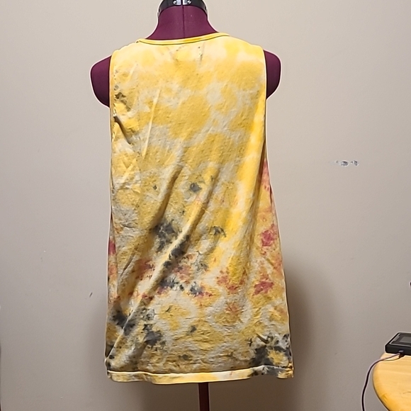 NWOT Mens 'Tie-Dye Tank Top - Picture 3 of 3